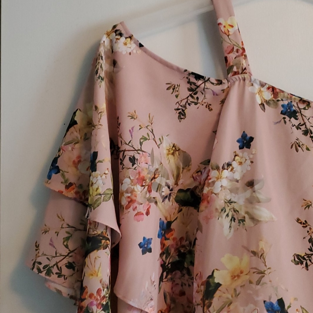 Blouse - Picture 2 of 4